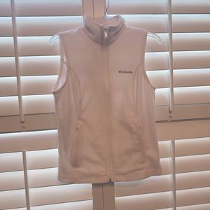 Columbia Ivory Fitted Fleece Vest - Size Medium